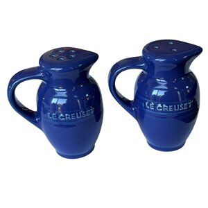 Le Creuset Salt & Pepper Shakers Pitcher Jug Style Cobalt Blue Stoneware 3.5"